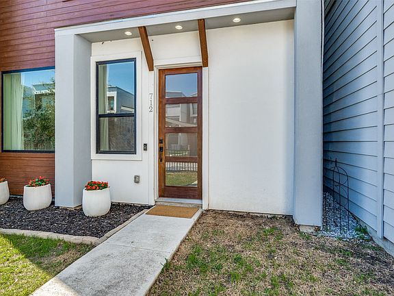 3rd image of 712 Rainwater Rd #7