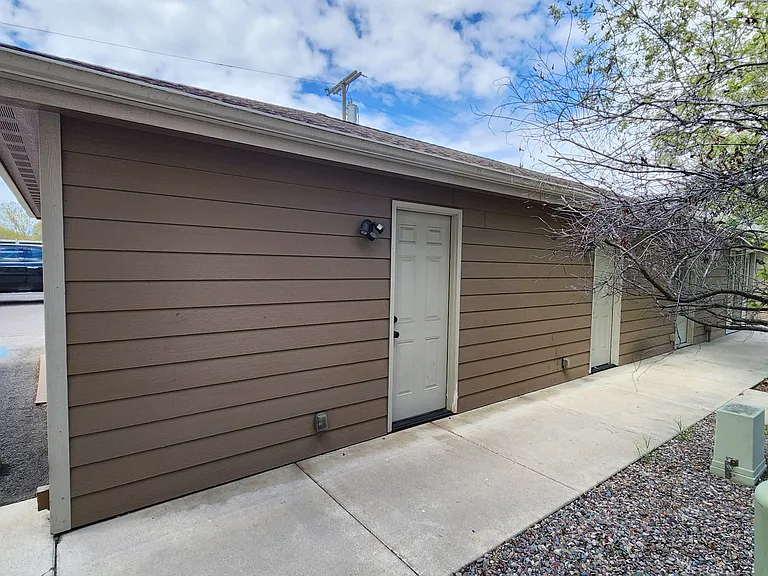 1020 Mount Ave #3 — Photo 25