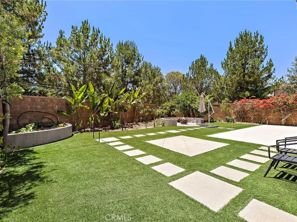 72 Henson, Irvine, CA 92620
