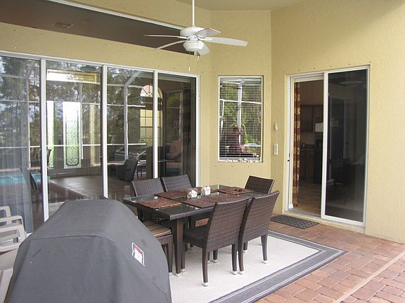 4th image of 1141 SW 27th St