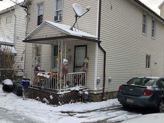 3rd image of 506-508 S Irving Ave