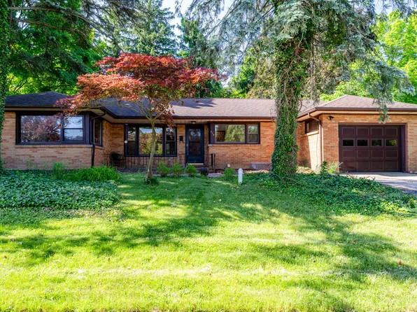 714 Myrtle Ave, Saint Joseph, MI 49085