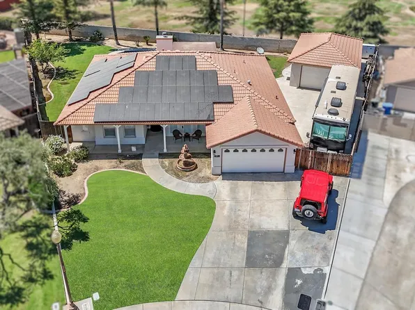 6421 San Rogue Ct, Bakersfield, CA 93312