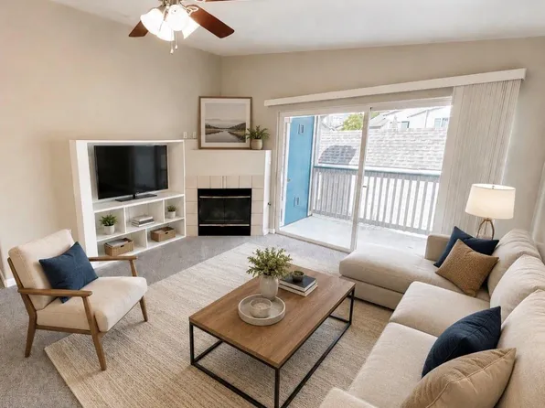 3847 E Mossy Rock Drive #201, Highlands Ranch, CO 80126