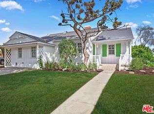 2828 Castle Heights Ave, Los Angeles, CA 90034