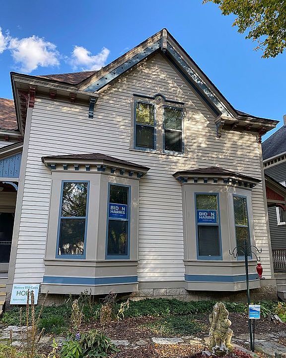 1st image of 166 Nina St