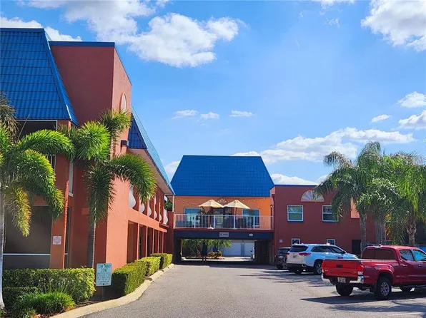 17035 Gulf Blvd APT 105, North Redington Beach, FL 33708
