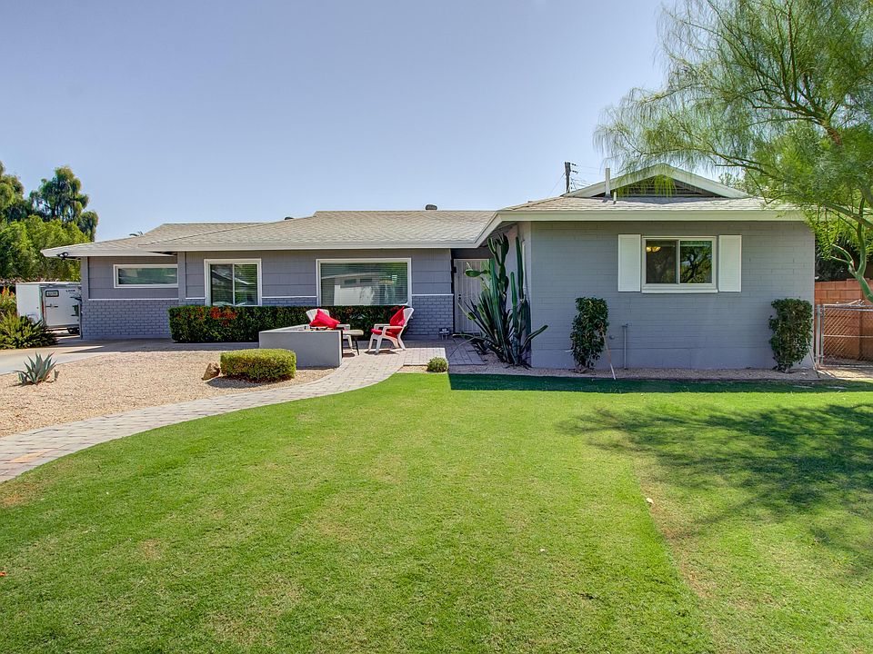 1st image of 4337 E Calle Feliz
