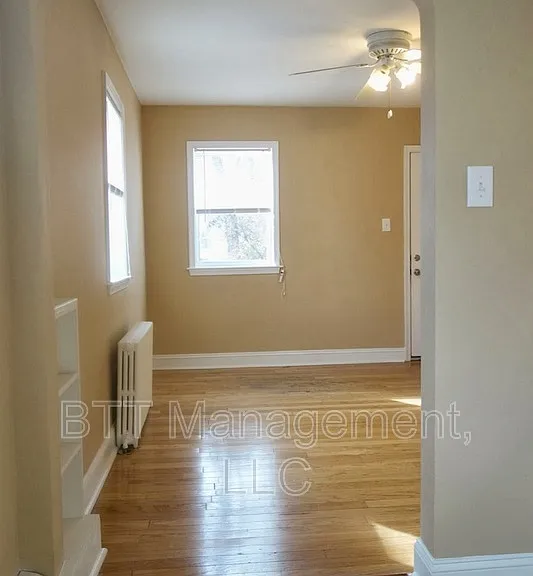 8105 Greenwood Ave #E — Photo 20