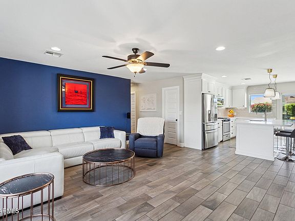 5th image of 6431 E Sheridan St