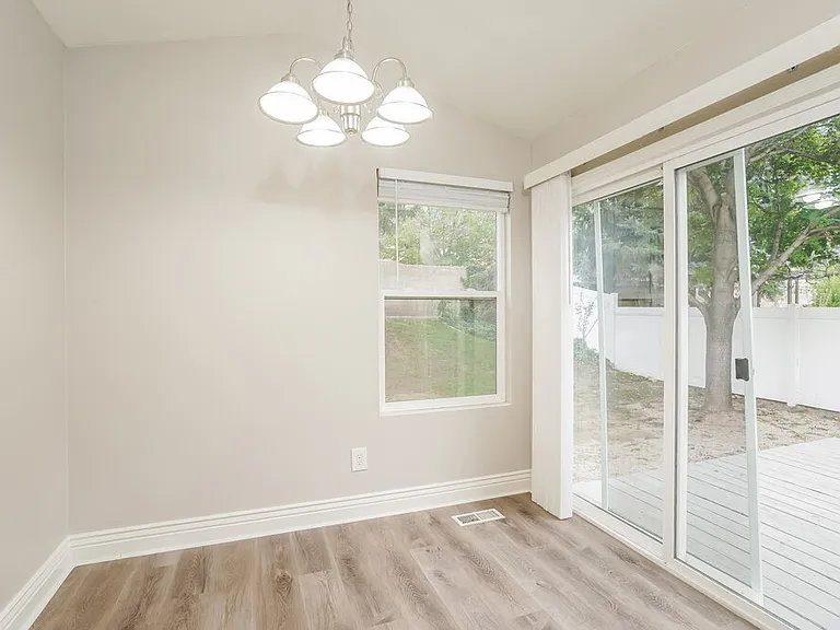 11959 Aspen Ridge Rd — Photo 6