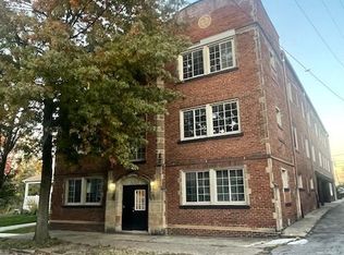 1369 W 112th St APT 203, Cleveland, OH 44102