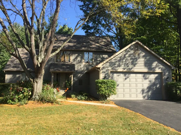 5565 Preswick Dr, Dublin, OH 43017