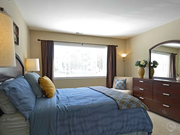 Valley Stream Village Apartments — Photo 19