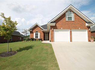 144 Camelot Dr, Seneca, SC 29672