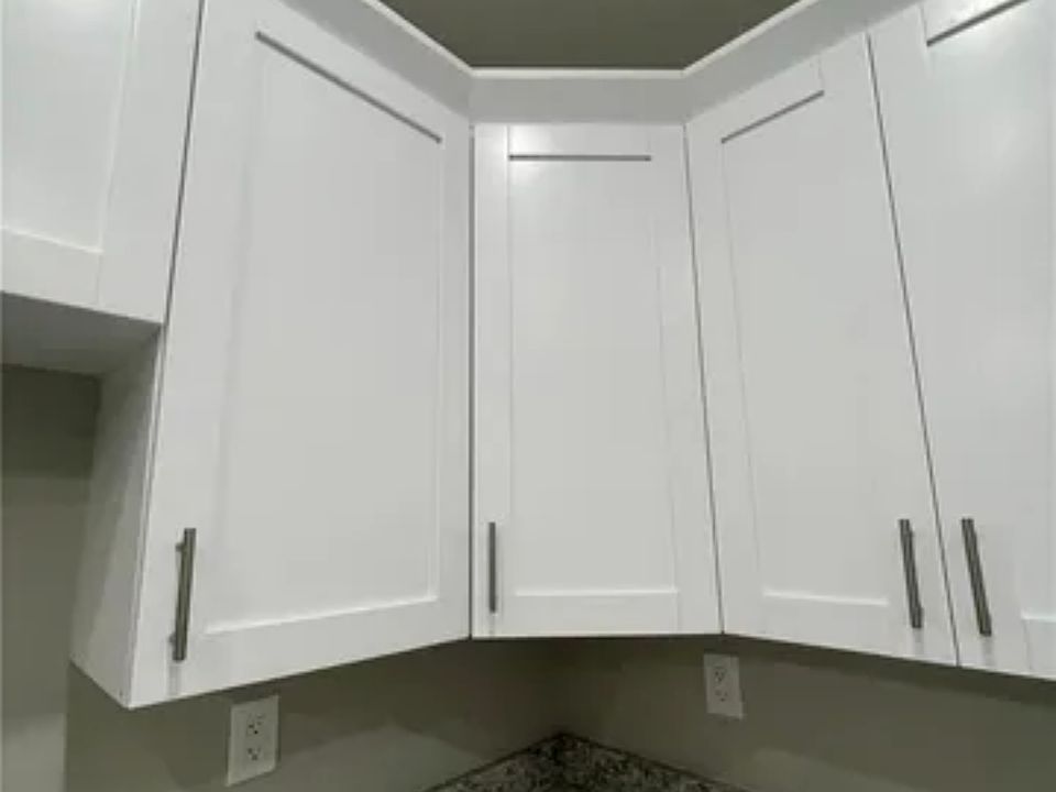 1st image of 4752-4754 29th St SW