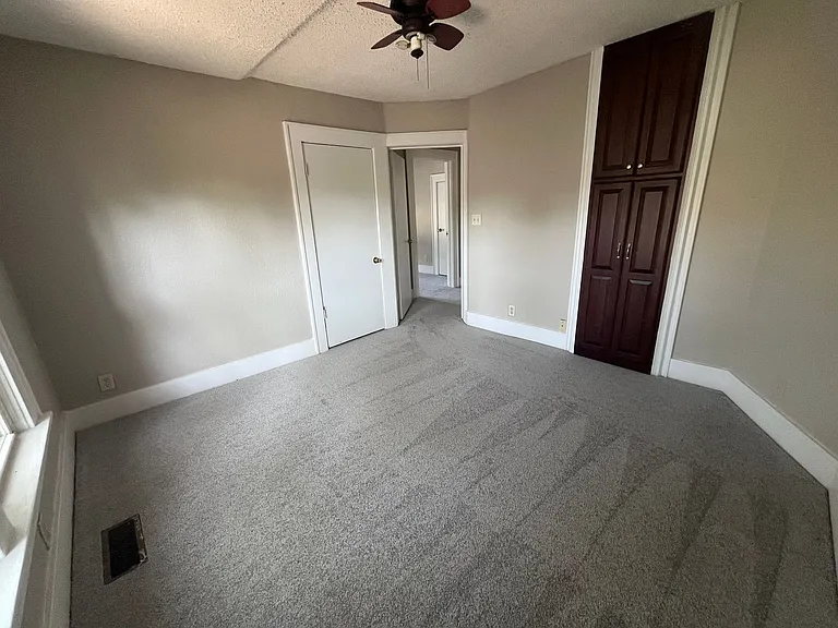 2124 N Arkansas Ave — Photo 9