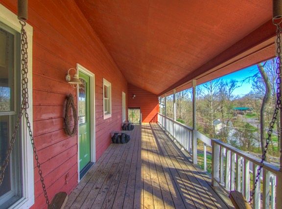 4th image of 1012 Cox Trail Pl