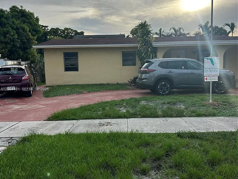 19710 NW 51st Ave — Photo 6