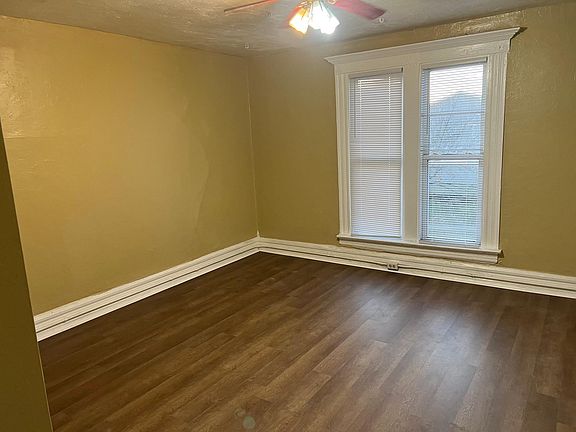 2nd image of 1282 Indianola Ave