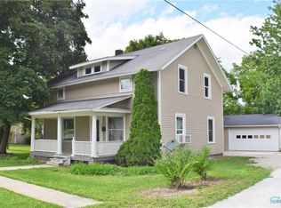 101 W 3rd St, Genoa, OH 43430
