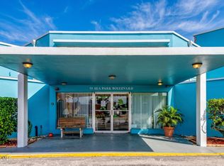 55 Sea Park Blvd APT 204, Satellite Beach, FL 32937