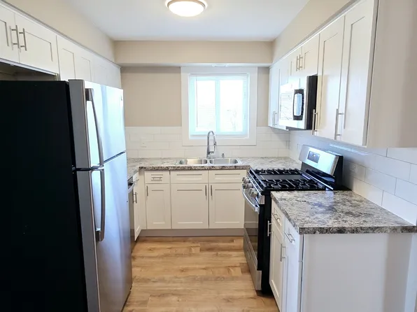 9700 S Karlov Ave APT 3W, Oak Lawn, IL 60453