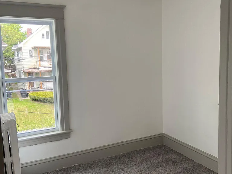 661 Myrtle Ave — Photo 13