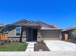 435 Walcott St, Manteca, CA 95336