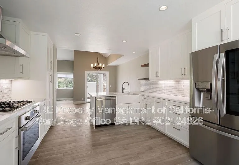 4612 Villas Dr — Photo 10