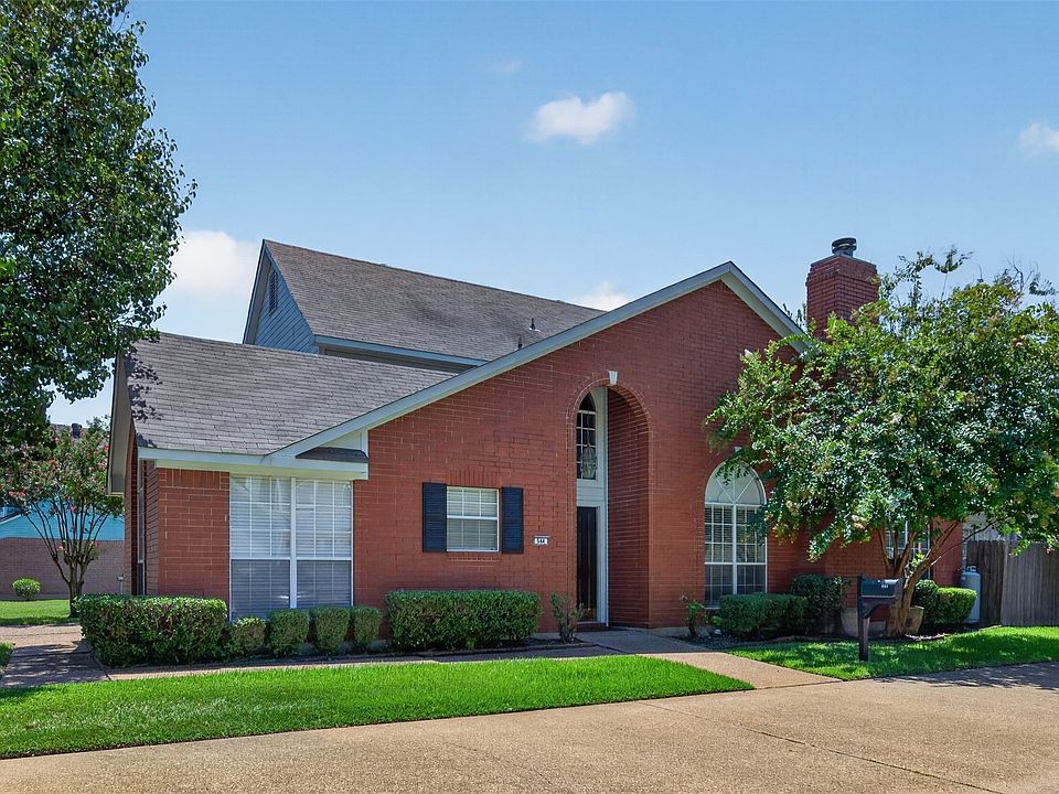 1st image of 544 Honeygold Dr
