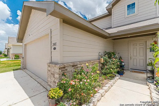 2401 Ranger Pass — Photo 18