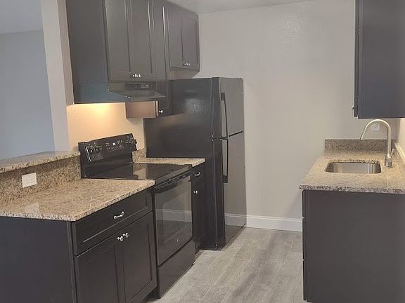 5th image of 1321 Belgrade Ave