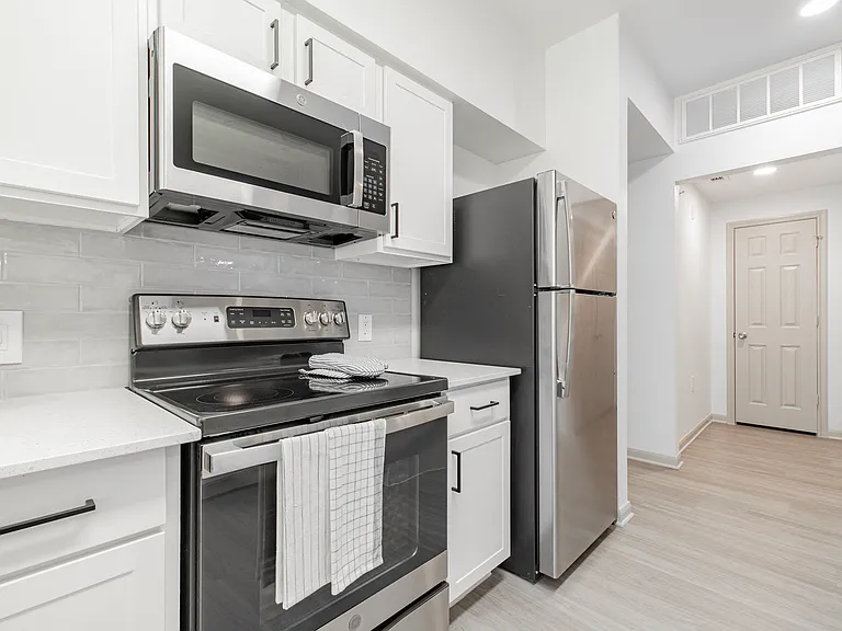 The Abigail Apartments — Photo 9