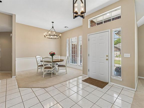 5th image of 8204 NW 71st St