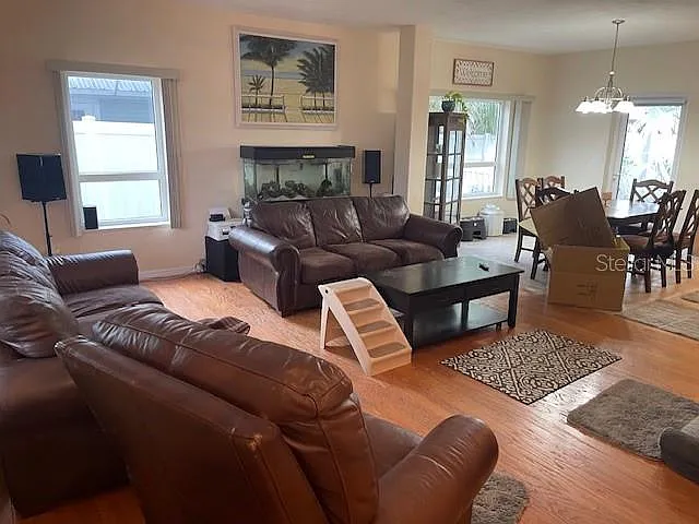 1907 S Daytona Ave — Photo 5