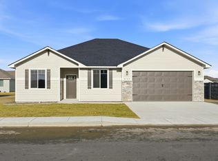 8709 Silver Mound Dr, Pasco, WA 99301