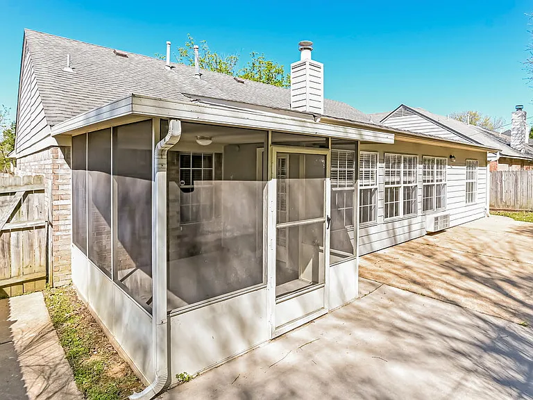 994 Painted Desert Ln — Photo 19