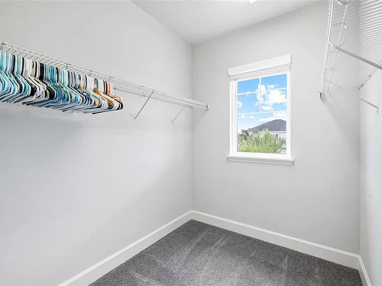 8029 Clementine Ln — Photo 31