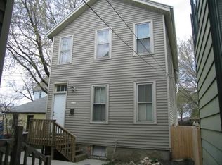 1010 E Clarke St, Milwaukee, WI 53212