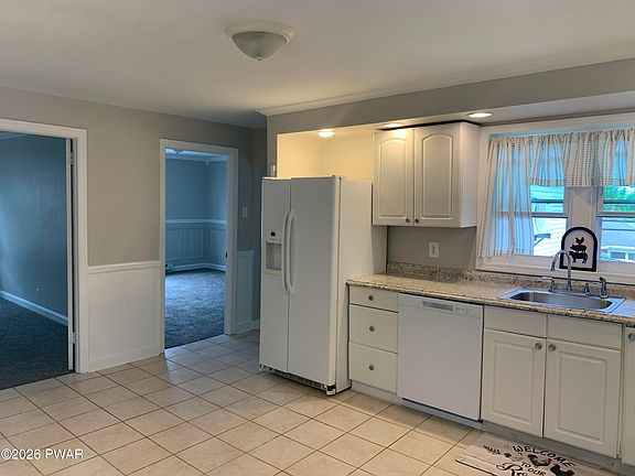 4th image of 600 McAlpine St