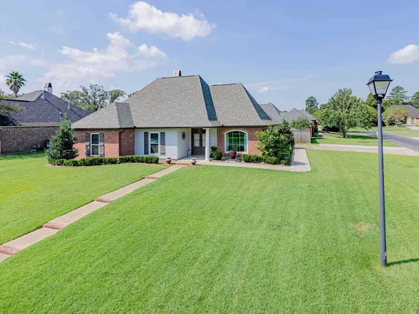 18077 Wilkes Dr, Prairieville, LA 70769
