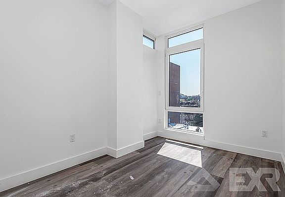 5th image of 43 Claver Pl #4B