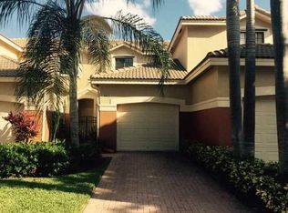 3812 Tree Top Dr, Fort Lauderdale, FL 33332