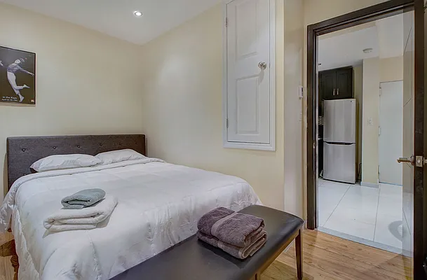 Rented by R New York | media 3