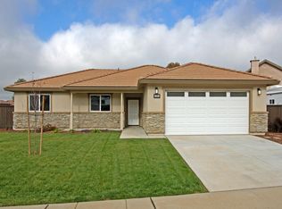 325 Manor Dr, Ione, CA 95640