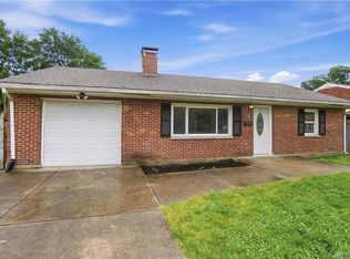 1228 Alta Vista Dr, Dayton, OH 45420