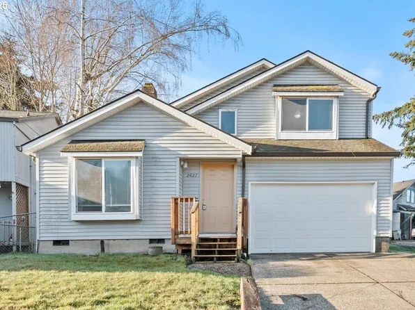 2427 SW 218th Dr, Aloha, OR 97003