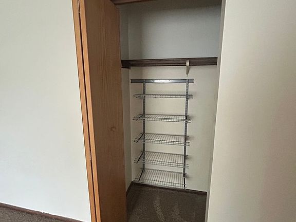 5th image of 29 Alexander Ave #111