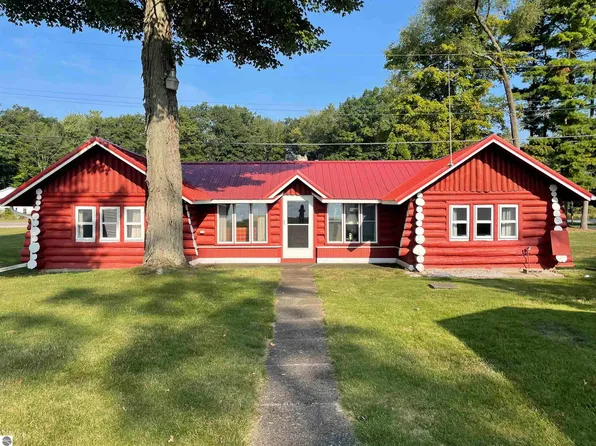 464 N Huron Rd, Au Gres, MI 48703